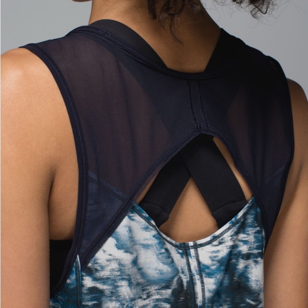 Lululemon Sculpt Tank Sea Side Silver Fox Alberta Lake / Naval Blue 6 - Picture 3 of 9
